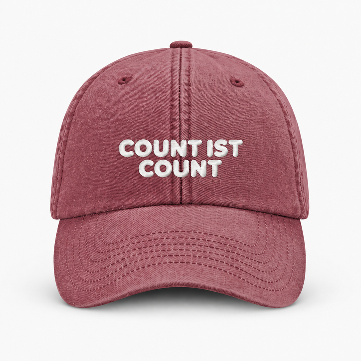 COUNT IST COUNT Vintage Cap in Vintage Red mit hellem Schriftstick – Frontansicht