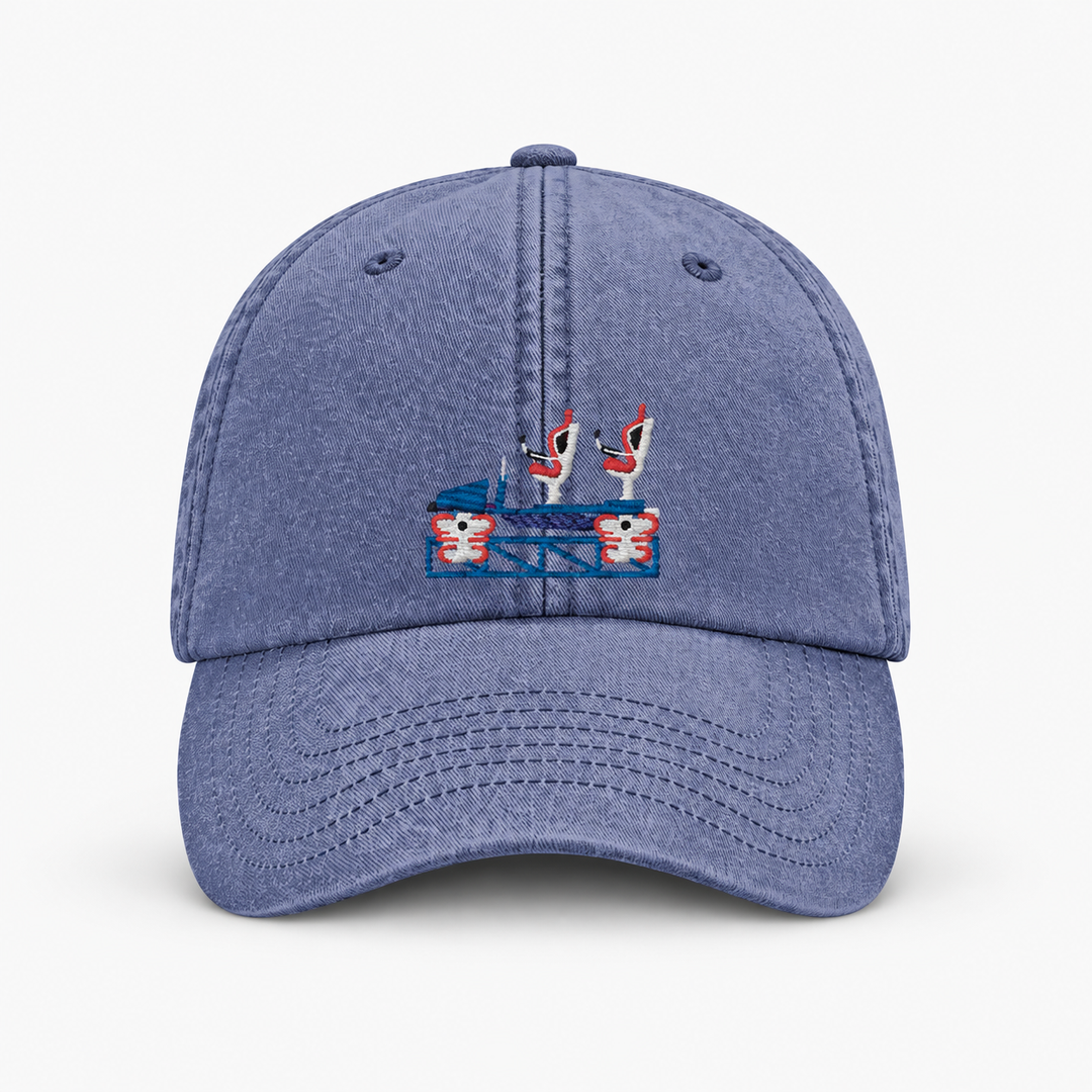 Launch Coaster Rust Frontcar Vintage Cap in Vintage Denim mit mehrfarbigem Stick – Frontansicht